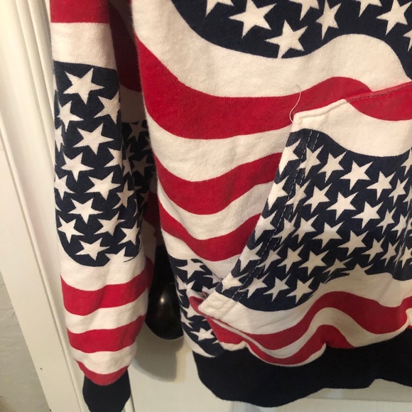 Supreme Hoodie - Picture 7 of 7